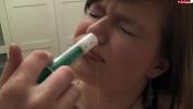 คลิปโป๊ Girl injects cum up her nose with syringe lbrack no sound rsqb 3gp