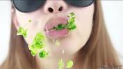 หนังโป๊ Eating Fetish Women make sounds while eating cucumber 2021 ล่าสุด