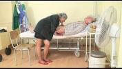 ดาวน์โหลด คลิปโป๊ Old Couple Blowjob ร้อน