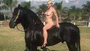 ดูหนังโป๊ Naked Blonde With Horse comma Tractor and in a Bull Pen colon Farm Photo Shoot 2022 ร้อน