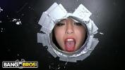 หนัง18 BANGBROS Asian Teen Daisy Summers Visits Our Dank Ass Glory Hole 2024