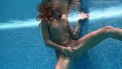 คลิปโป๊ออนไลน์ Tiffany Tatum mastubates her sexy hairy pussy by the pool ฟรี