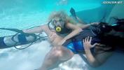 คลิปxxx Vodichkina and Farkas underwater hot lesbians Mp4