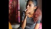 หนังเอ็ก Sexy girl smoking and drinking beer with friends Mp4