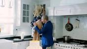 ดูหนังxxx Brittany Bardot comma MILF fucked in the kitchen 3gp ล่าสุด