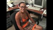 หนังโป๊ Ebony 18 year old give blowjob to her boss at her first job Mp4 ล่าสุด